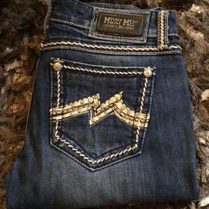 Miss Me straight leg denim. Size 29.